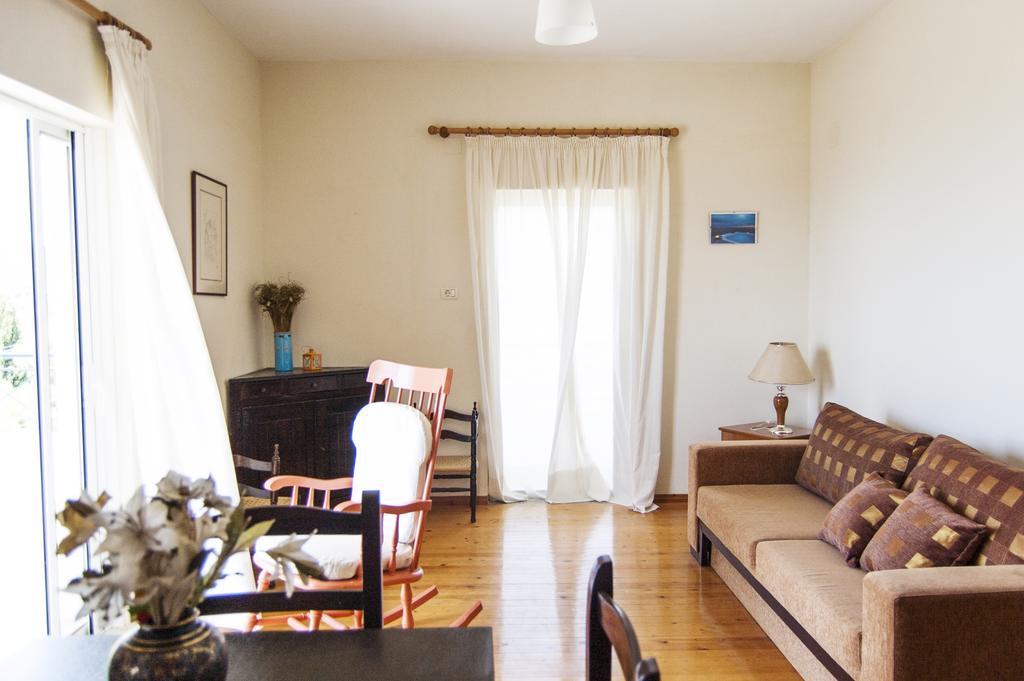 Janakis Apartments 히마레 외부 사진