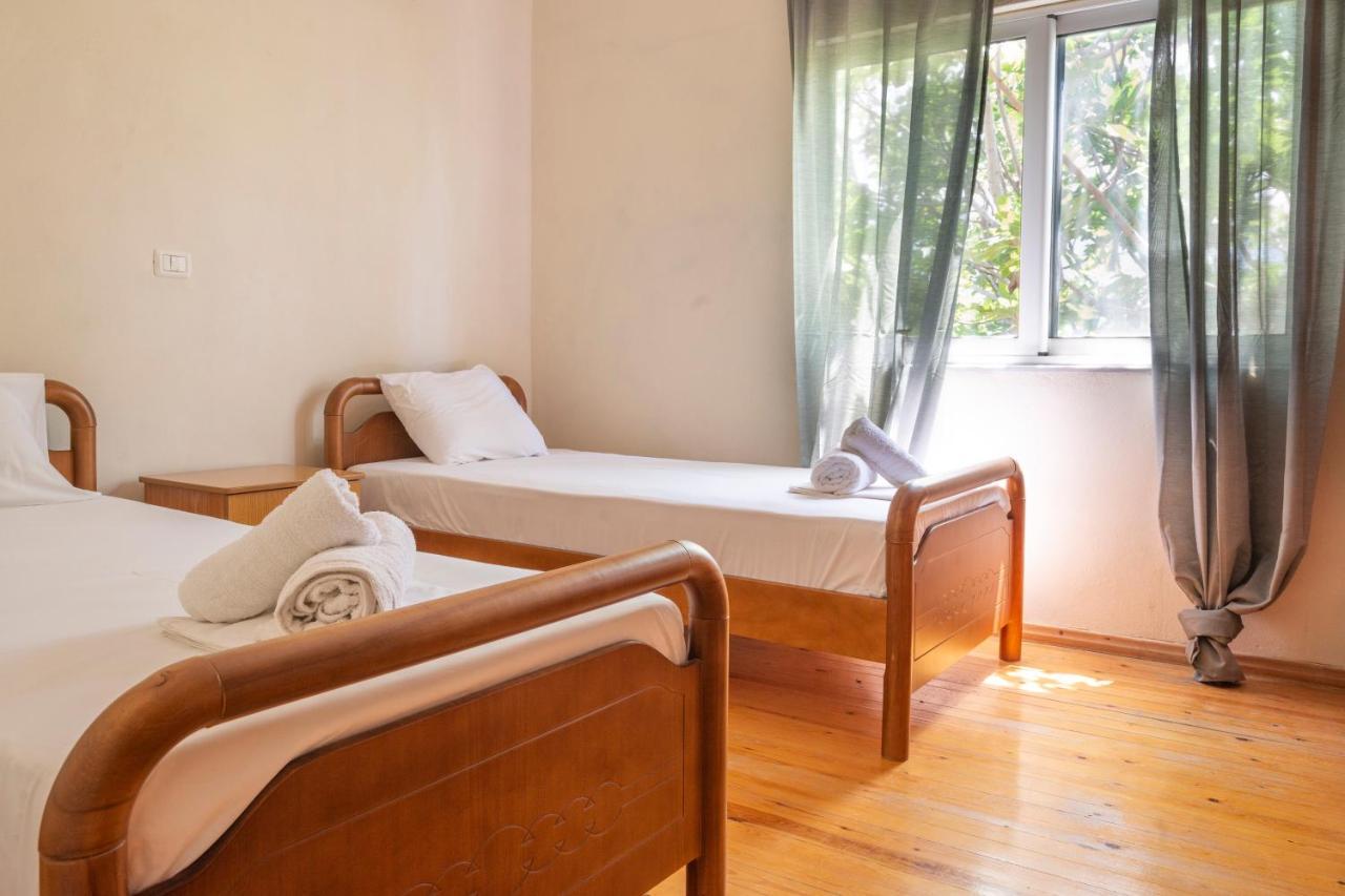 Janakis Apartments 히마레 외부 사진